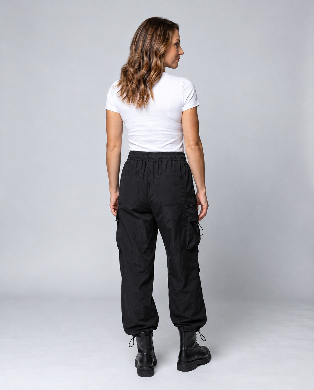 Women's Balloon Leg Cargo Pants – back view