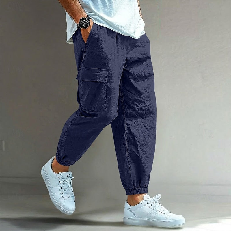 Gordon Relaxed Fit Cargo Pants in Navy Blue